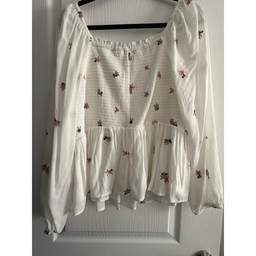 NWT Torrid blouse - Picture 2 of 6